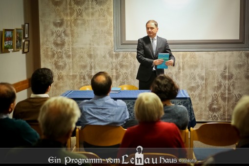 036_MinderheitenInstitutionen_181129_NNFoto