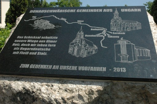 10. három sváb település emlékműve - Gedenkmal der drei Gemeinden