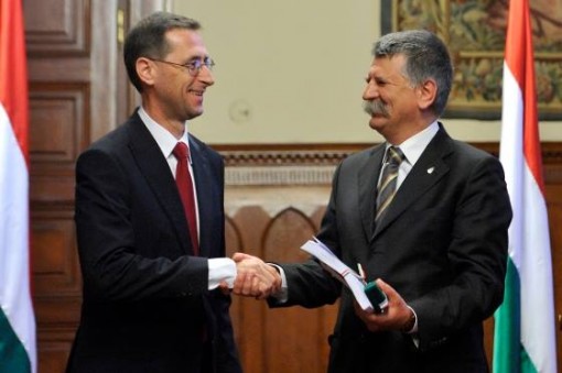 11012590_975142512495855_3025889638504597906_n