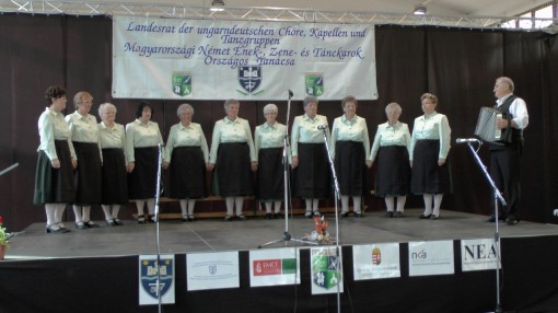 2015-05-09_Urkut_Altmusiker_S1030386_0137_Urkuter_Chor