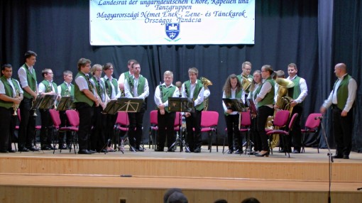 2016-04-23 Jugendkapellen S1020021 065 Grossmanok Zentzrum