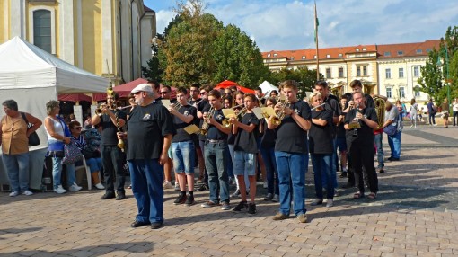 2016-09-09-17_seksard__4-weinchortreffen___l1020948_041_staftkapelle