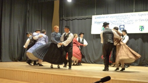 2017-10-28_PETSCHWAR_TANZ_KIER_____L1000464_080