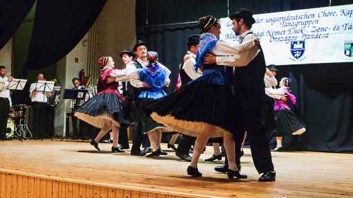 2017-10-28_PETSCHWAR_TANZ_PeCS__L1000517_133