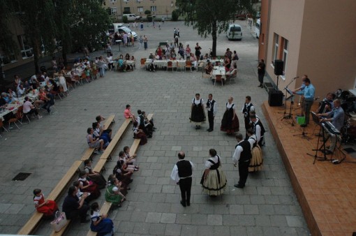 6. Taenzer und das Orchestra- tancosok es a zenekar