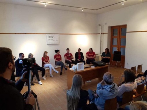 74575086_2758134844265575_473818215114342400_n