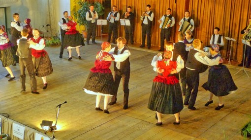 HD 2014-10-18 Tanz Großmanok L1000845 0080 wemend