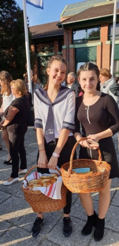 Hostessen bei der Eroffnung