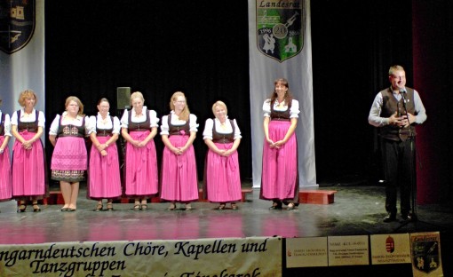 nz_2016-10-22_chor_kreisz_begrussung