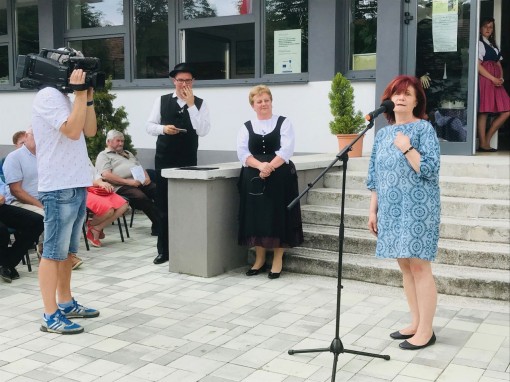 am_Mikrofon_Dr._Maria_Erb