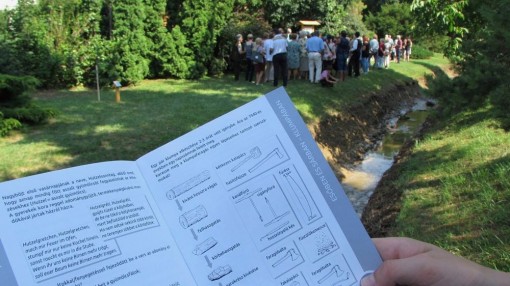 das_Begleitheft_zum_Lehrpfad_a_tanosveny_vezetofuzete