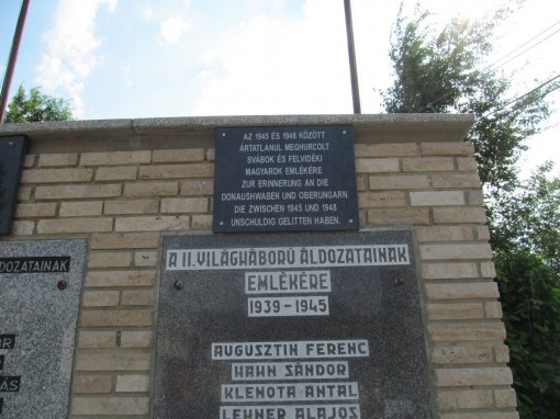 emlektabla