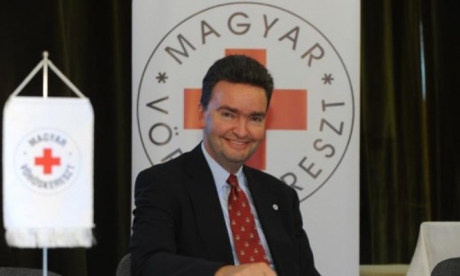 Georg von Habsburg, Vorsitzender des Ungarischen Roten Kreuzes (Foto: retroradio.hu) habsburggyorgyvk